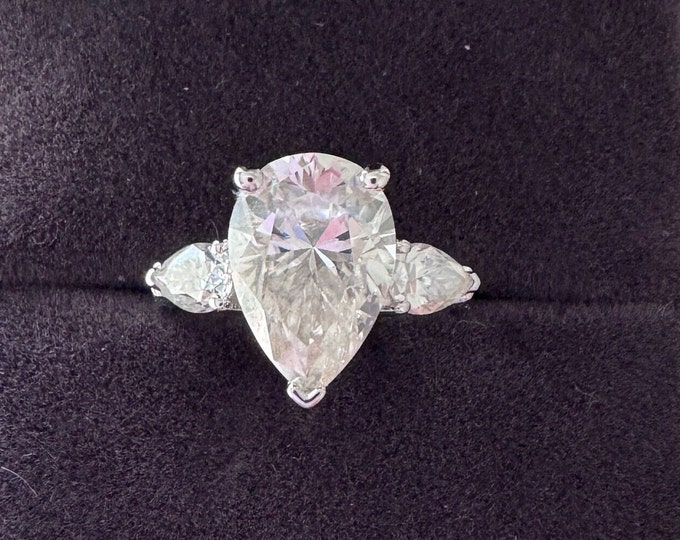 5.6 moissanite 2024