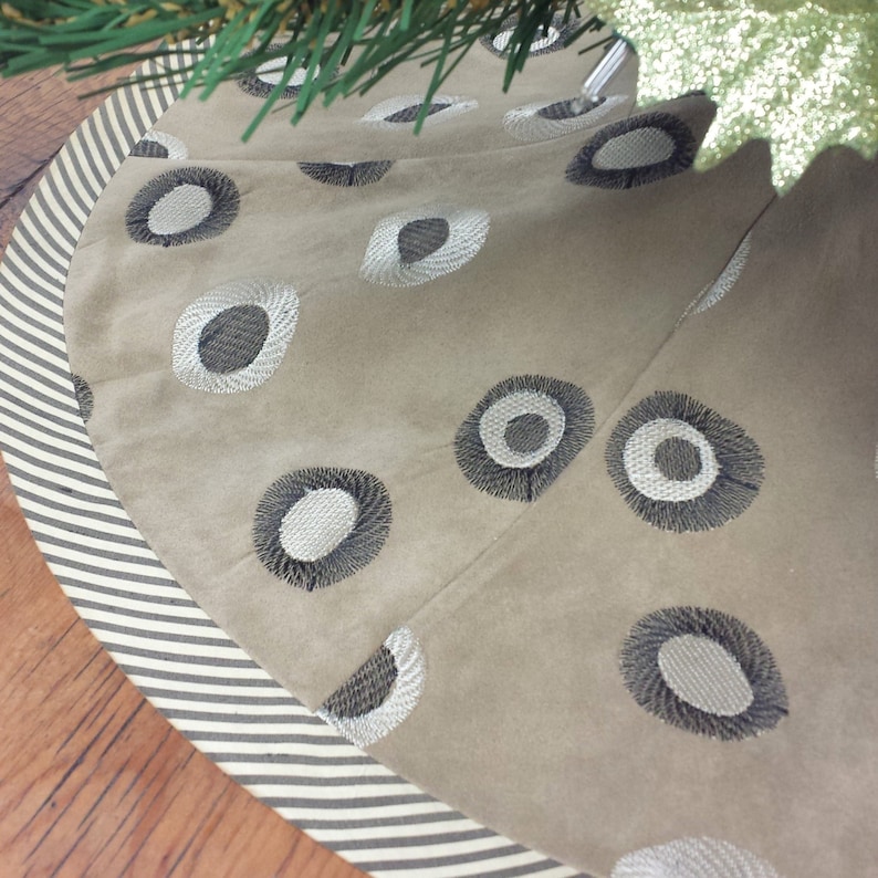 faux suede 23 Jungalow Christmas Tree Skirt: Mini Tabletop contemporary african jungle tribal safari silk modern abstract leopard