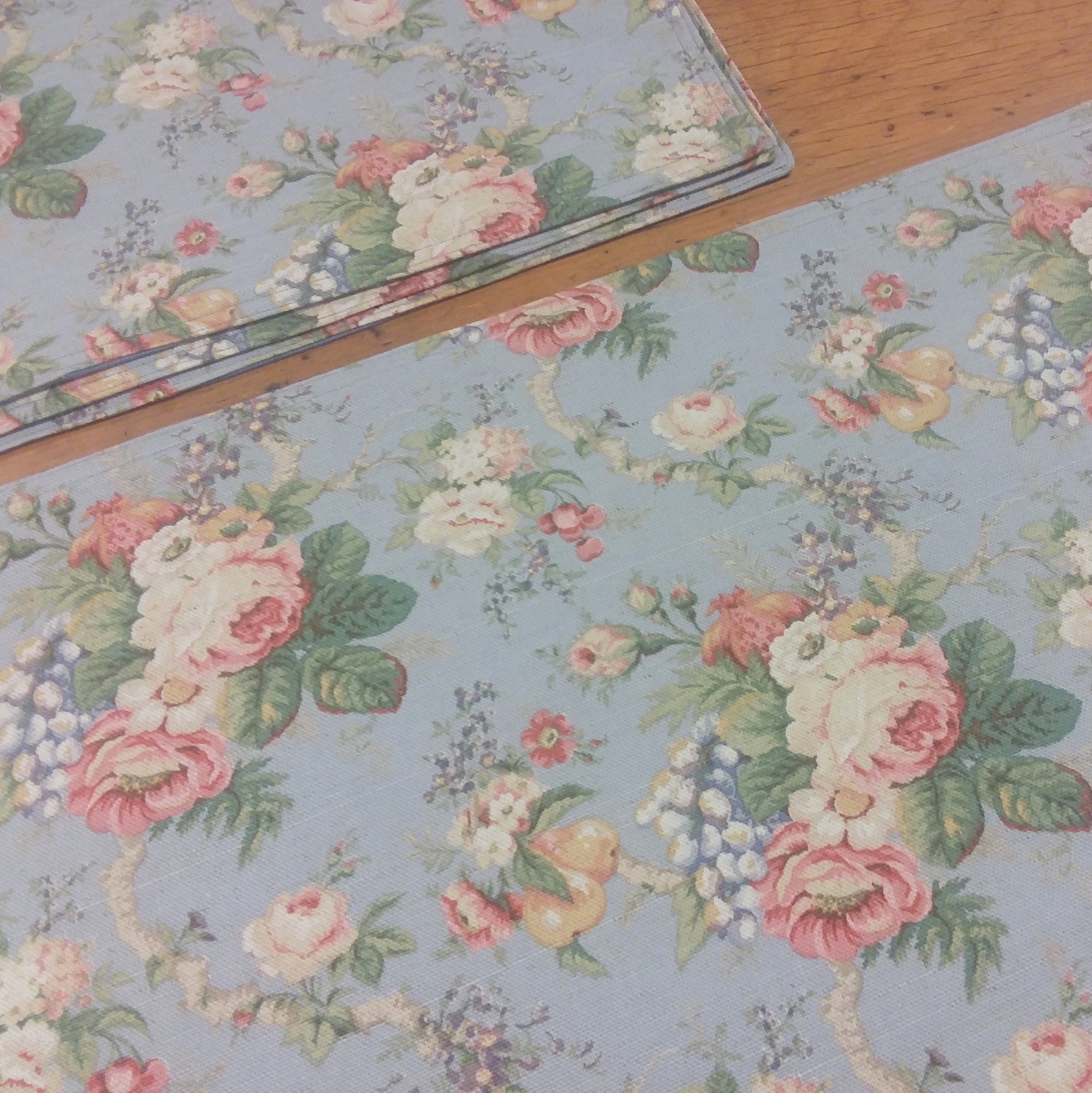 4 Reversible Placemats Waverly 100 Cotton Rectangle Floral Etsy