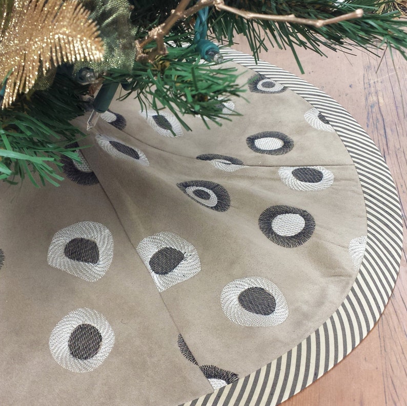 faux suede 23 Jungalow Christmas Tree Skirt: Mini Tabletop contemporary african jungle tribal safari silk modern abstract leopard