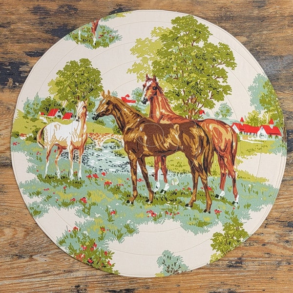 Round Table Topper Centerpiece Mat Equestrian Stable Horse Scene