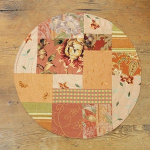 20" Round Quilted Table Topper/centerpiece Mat Multicolor Patchwork ...