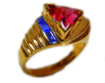 14k Vintage Yellow Gold Emerald Sapphire Garnet Ring, Rare Trillion Rhodalite Garnet, with Emerald cut Sapphire, 14k yellow gold