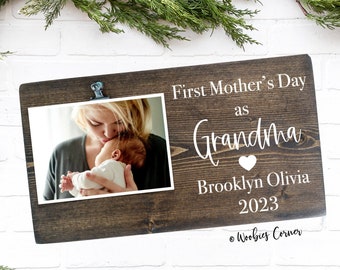 First Mother's Day as Grandma Frame, New Grandmother Gift, New Grandma Picture Frame, , Mother's Day Gift for Grandma, New Grandmother Gift