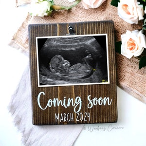 Pregnancy Announcement Gift for Grandparents | Gender Neutral Baby Reveal | Ultrasound Photo Frame Personalized Wood Sign | Picture Gifts