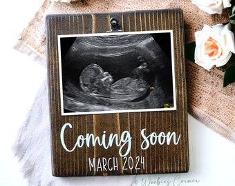 Pregnancy Announcement Gift for Grandparents | Gender Neutral Baby Reveal | Ultrasound Photo Frame Personalized Wood Sign | Picture Gifts