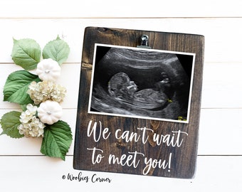 Twins pregnancy announcement gift, We can't wait to meet you frame, Twins ultrasound picture frame, Twins announcement Grandparents gift,