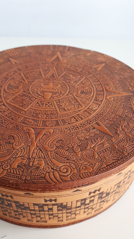 AZTEC Calendar Handcrafted Tooled Genuine Leather… - image 2
