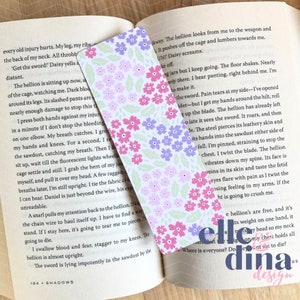 Pink Meadow Flowers Bookmark Book Lover Gift Pretty Floral Design Cute Bookish Merch Reader Gift Idea Librarian Teacher Appreciation 400gsm