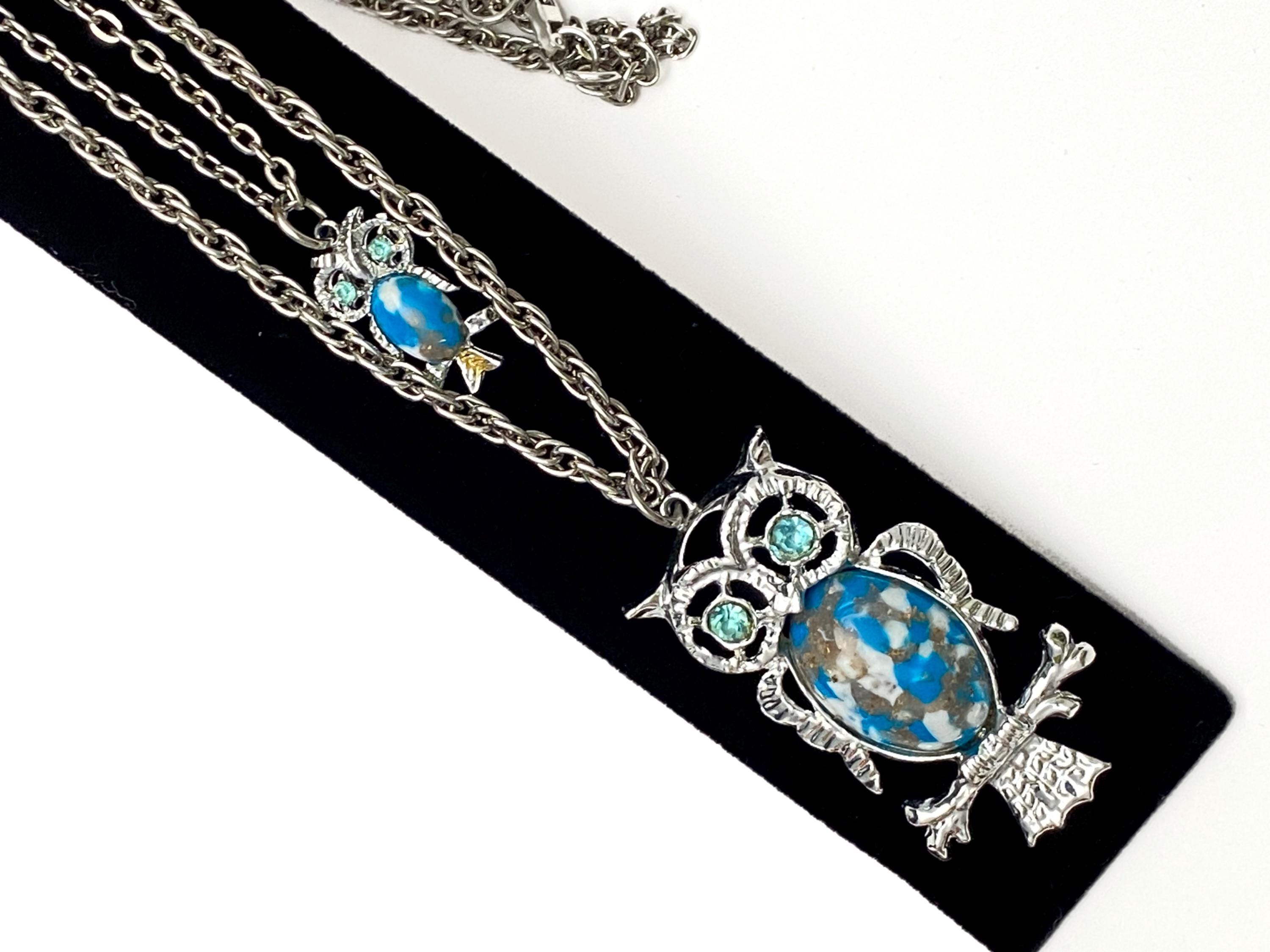 Vintage Lucite Owl Pendant Necklace: Turquoise, White & Copper, 1960s Retro