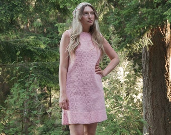 1960s Pink Crochet Dress - Summer knit 60's Twiggy MOD Dress