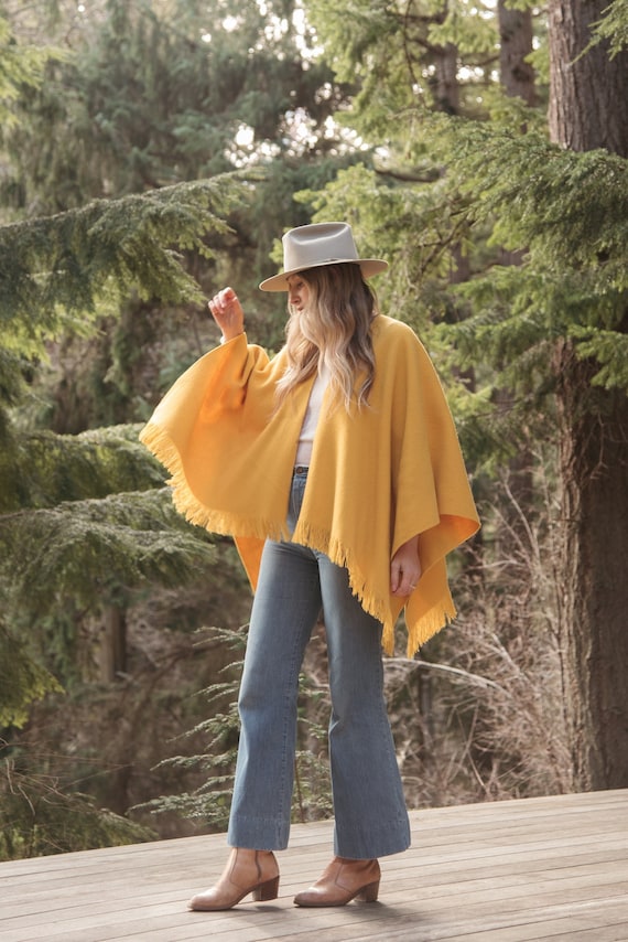 wool poncho, mexican poncho, western,llama, south ame… - Gem wool poncho, mexican poncho, western,llama, south ame… - Gem
