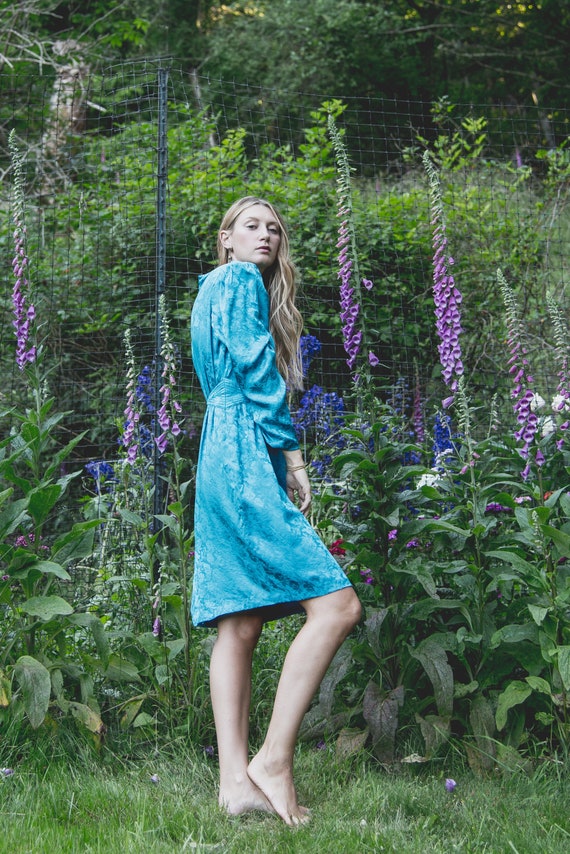 Vintage 80s Silk Dress /  Aqua Blue Tissue Silk Lo