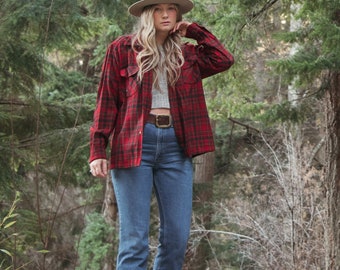 60s 70s PENDLETON Board Shirt, Vintage Wool Plaid Shirt, Red 60s 70s PENDLETON Board Shirt, Vintage Wool Plaid Shirt, Red