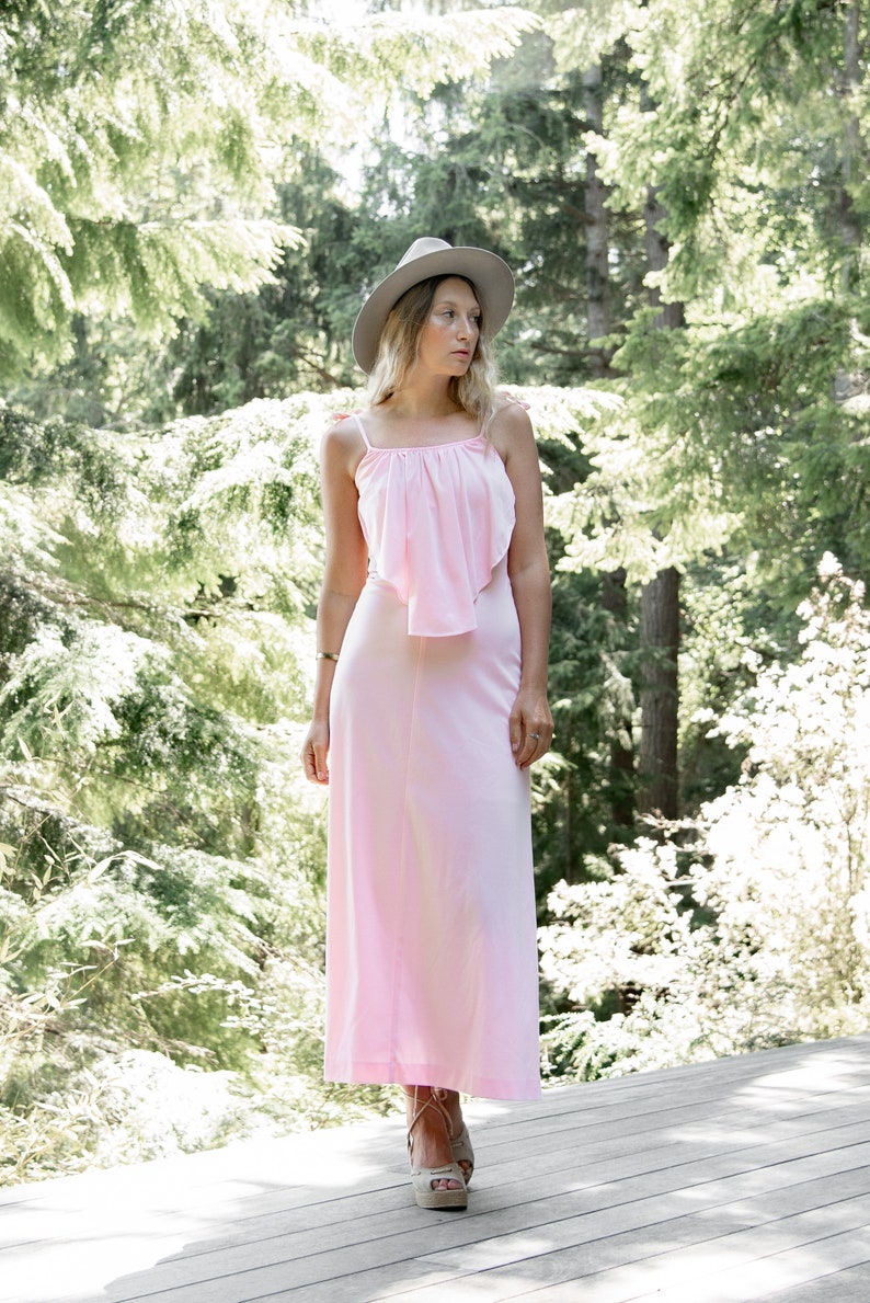 70's Maxi Dress, Vintage Pink Tie Shoulder Dress, Summer Picnic Cottagecore Dress, Cape Dress, 1970s Formal Homecoming Prom Bridesmaid Dress zdjęcie 4