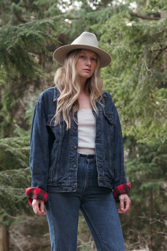 Vintage Levis Denim Jacket, Red + Black Blanket l… - image 2