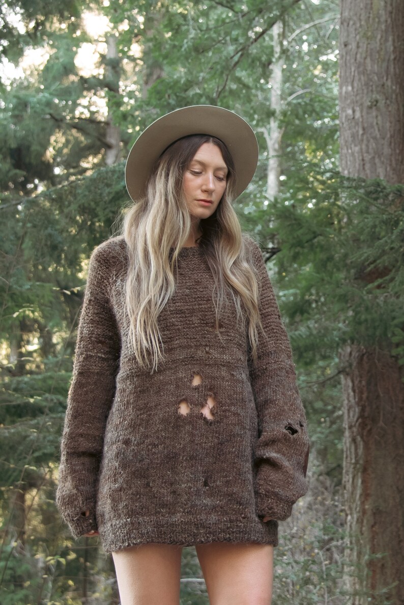 Destroyed Vintage Wool Sweater, Suede Elbow Patches 60s 70s Loose Knit Mohair Brown Fleck Jumper, Large image 3