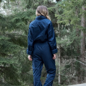 Vintage Ski Suit, Large Navy Wilderness Experience Snow Suit, Winter Ski Jumpsuit, Snowboard Pants, Retro Winter Wear Snow Gear image 3