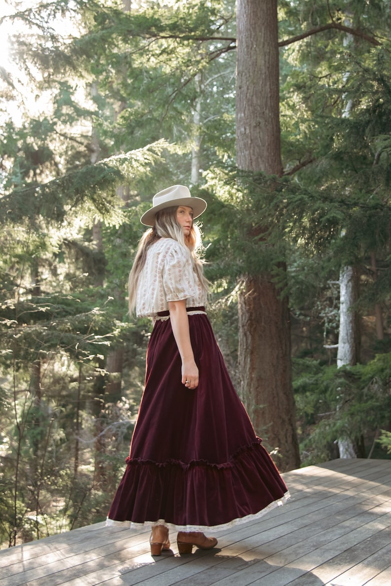 70s GUNNE SAX Skirt Boho Maroon Velvet Maxi Skirt Vintage Button Down Prairie Skirt image 5