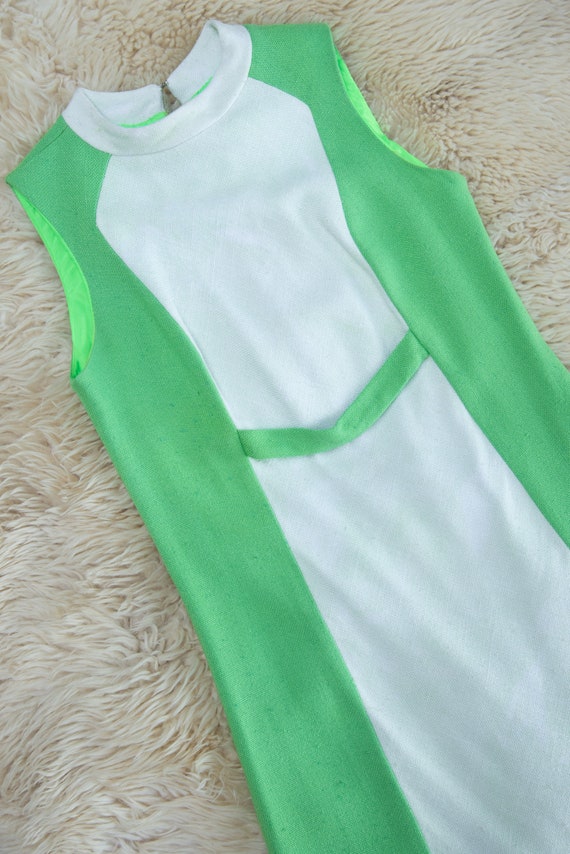 Color Block Key Lime 60s MOD Dress, Sleeveless Go… - image 8