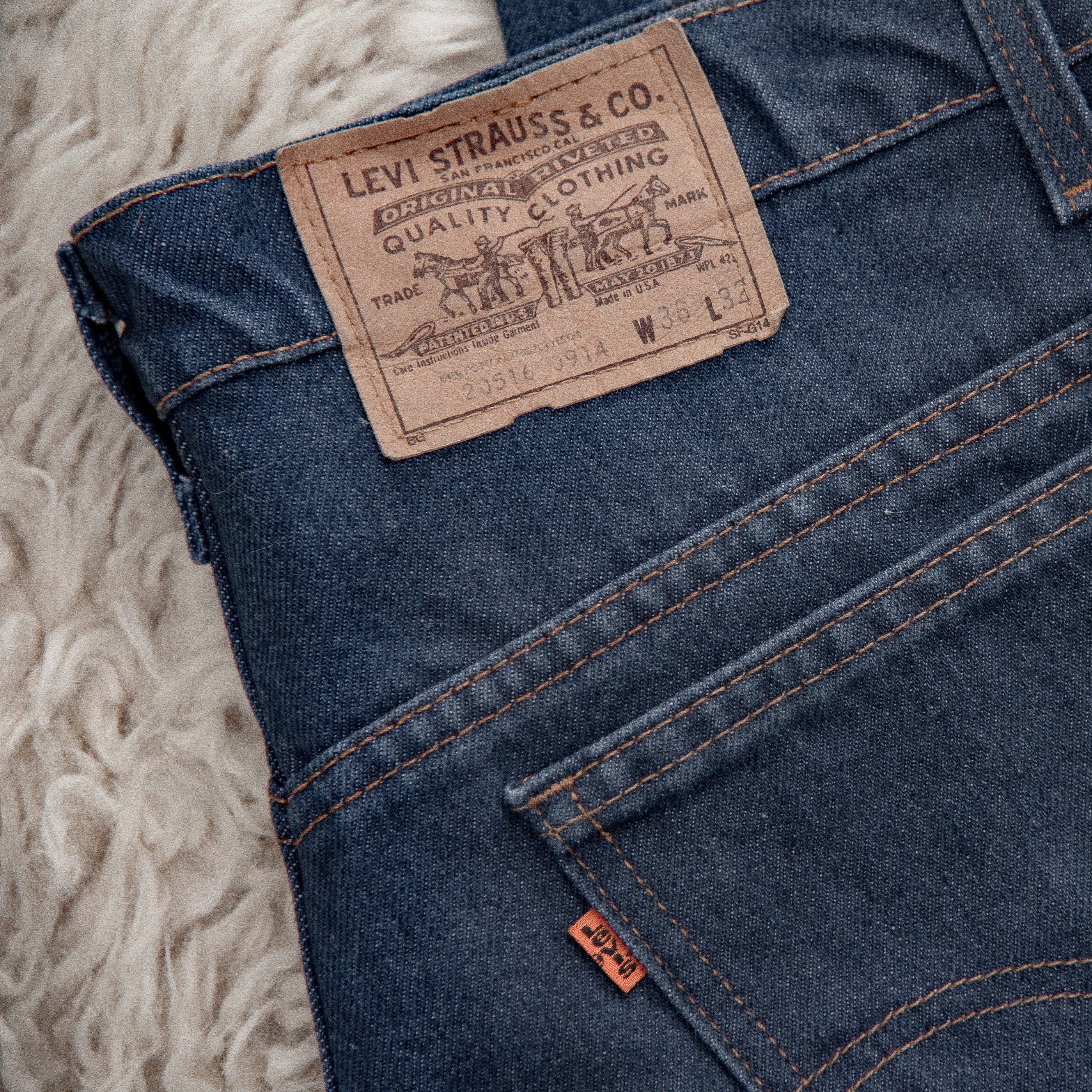Vintage Levis Jeans 35 36 Waist Orange 