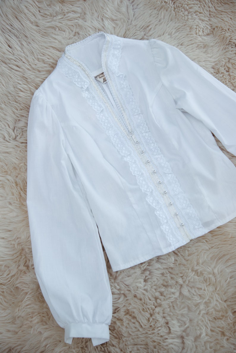 Jessica's Gunnies 70s Gunne Sax Blouse Romantic White Cotton, Lace Pearl Button Boho 1970's Victorian Blouse Bohemian Prairie Blouse image 8