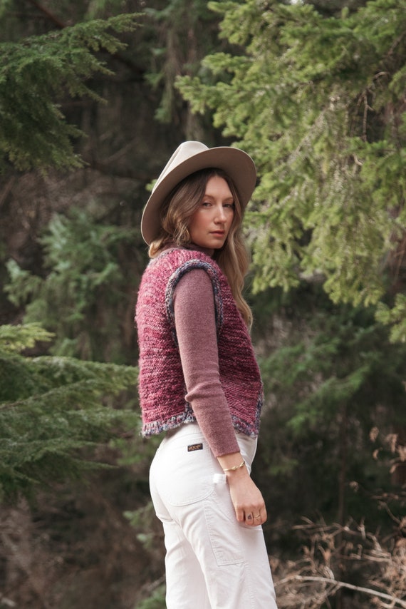 70's Cropped Sweater Vest | Vintage Hand Knit Wool