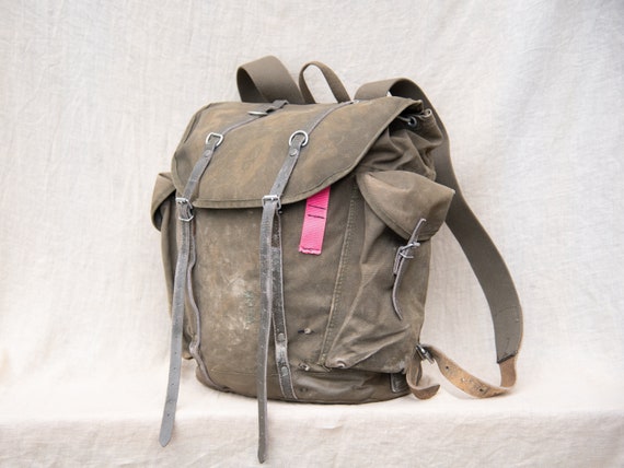 Deuter military backpack hotsell