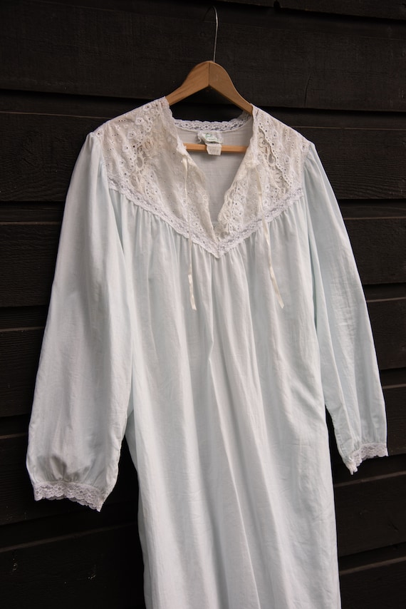 70s Cotton Nightgown / Crochet + Lace Prairie Dre… - image 9