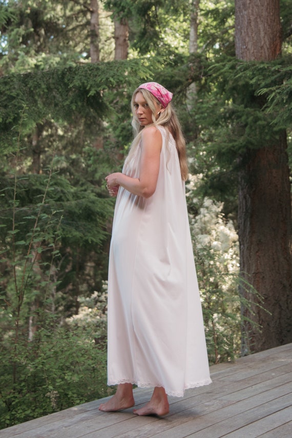 1960's Pale Pink Maxi Slip Dress | Shadowline Shee