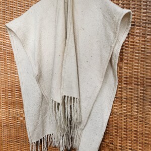 70's Woven Wool Fringed Shawl Boho Ceremony Poncho Shrug Wool Shawl Wrap Natural Wool Knit Shawl image 8