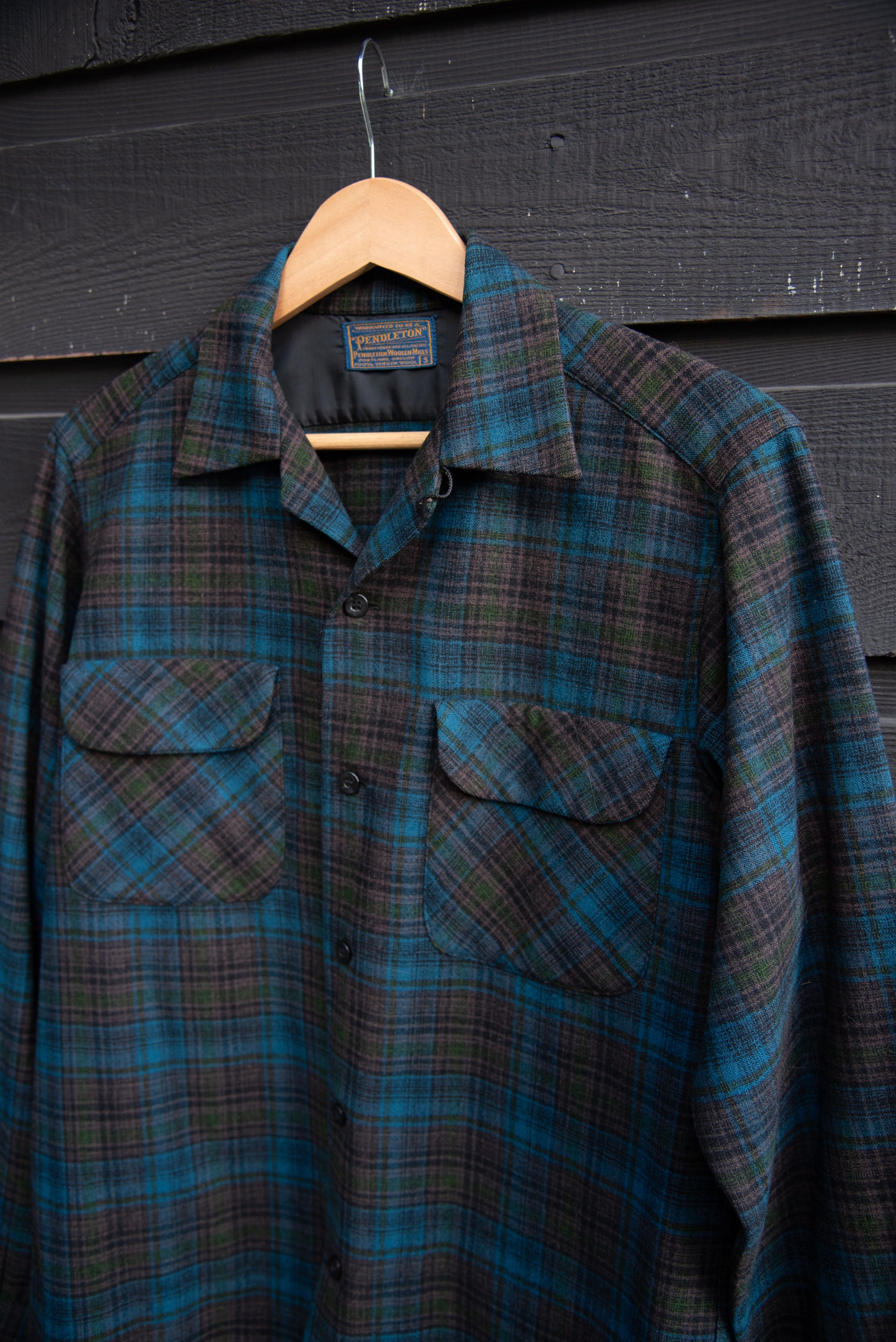 1960s PENDLETON Board Shirt, Vintage Wool Plaid Shirt, Navy 1960s PENDLETON Board Shirt, Vintage Wool Plaid Shirt, Navy