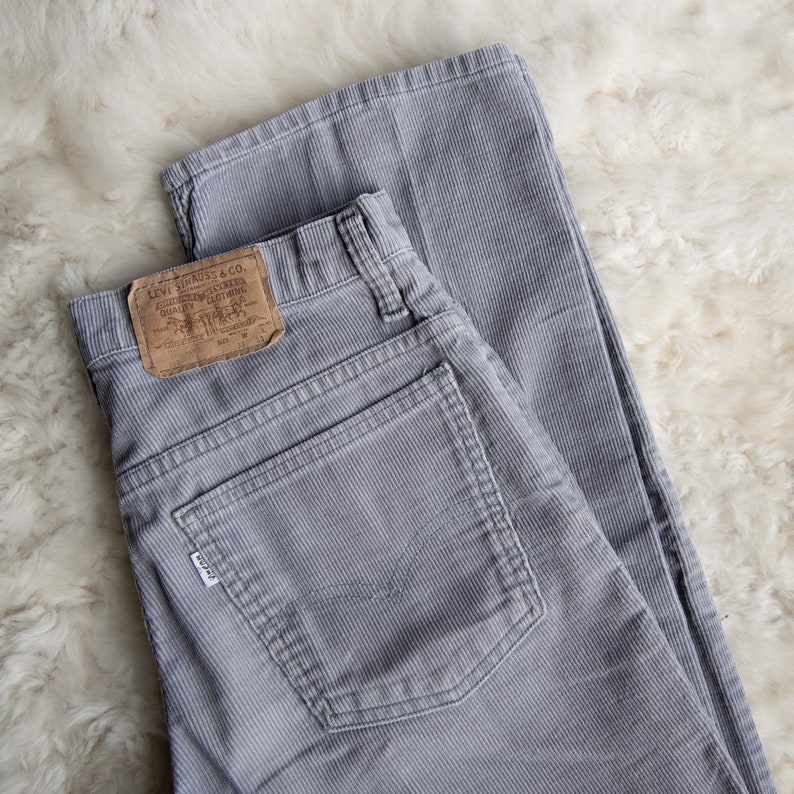 levi's blue corduroy pants