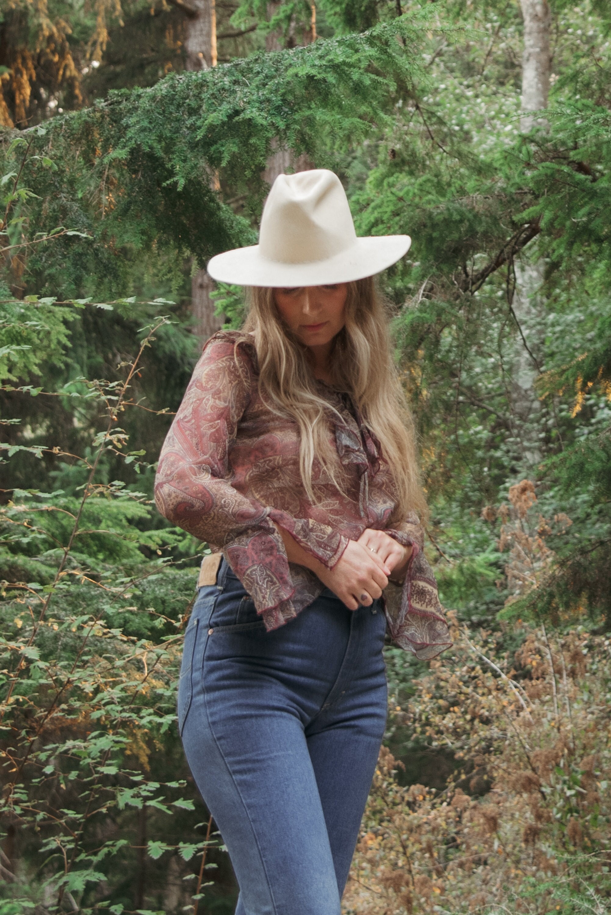 misdemeanor butterfly top