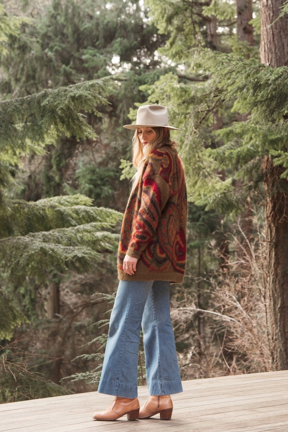 SurfandtheCity 80s Vintage Mohair Cardigan | Linda Allard for Ellen Tracy Abstract Rainbow Fluffy Oversized Sweater | Fuzzy Wool Chunky Knit Sweater