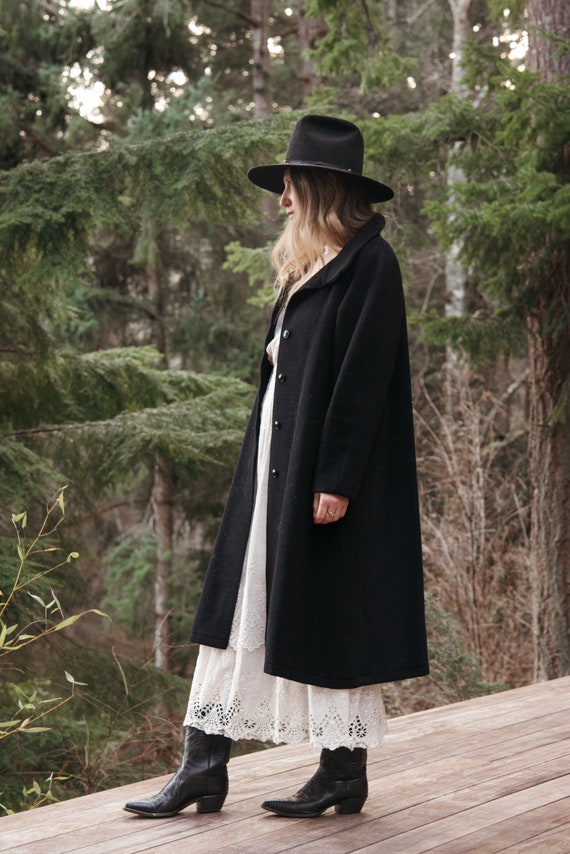 80's Long Wool Coat | Vintage Black Peacoat | 198