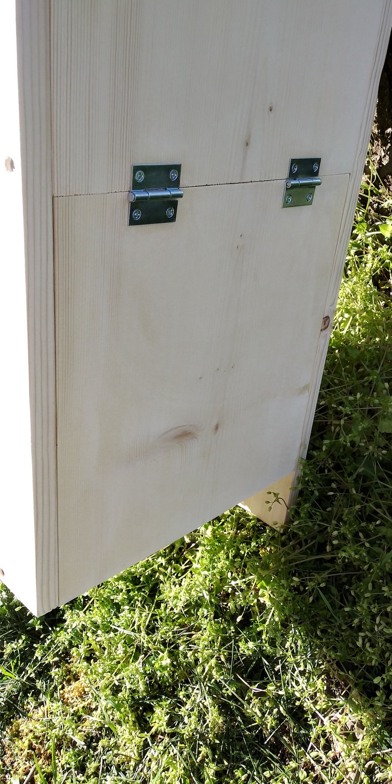 Pileated woodpecker/Merganser nesting box | Etsy