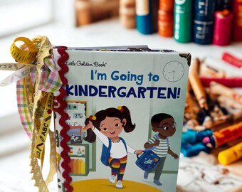 Kindergarten Journal - Interactive Scrapbook Diary for Early Readers