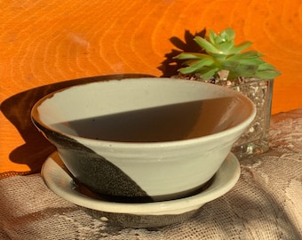 Bowl and saucer set