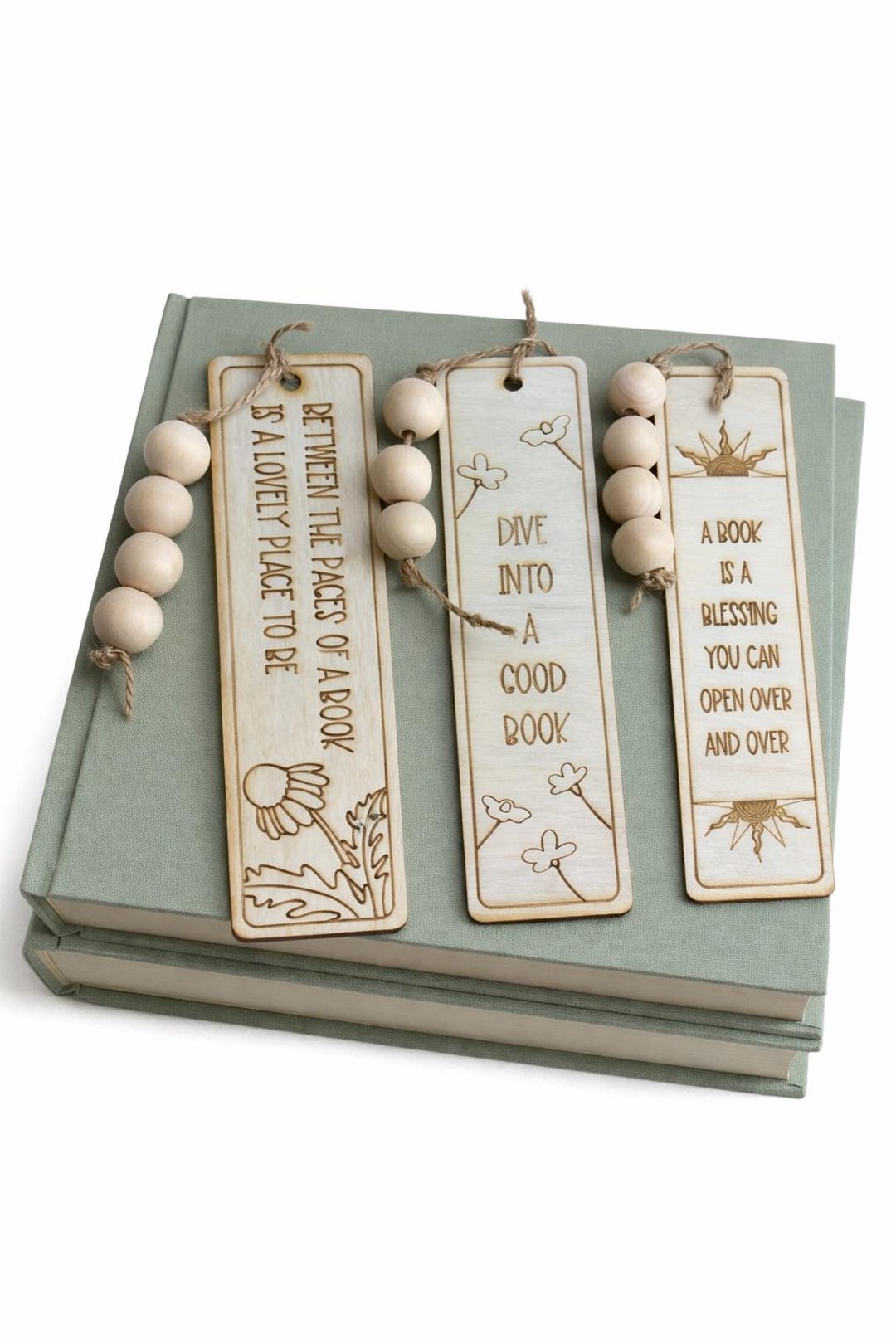 Laser Engraved Wooden Bookmark Set: Natural Wood Beads - Etsy