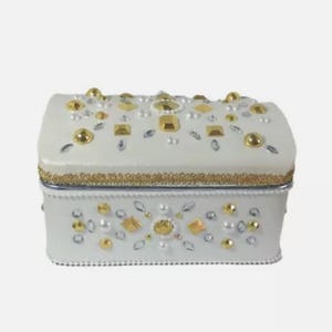 Boîte à bijoux en cuir perlé et ornée de bijoux 6,25 x 4 pouces