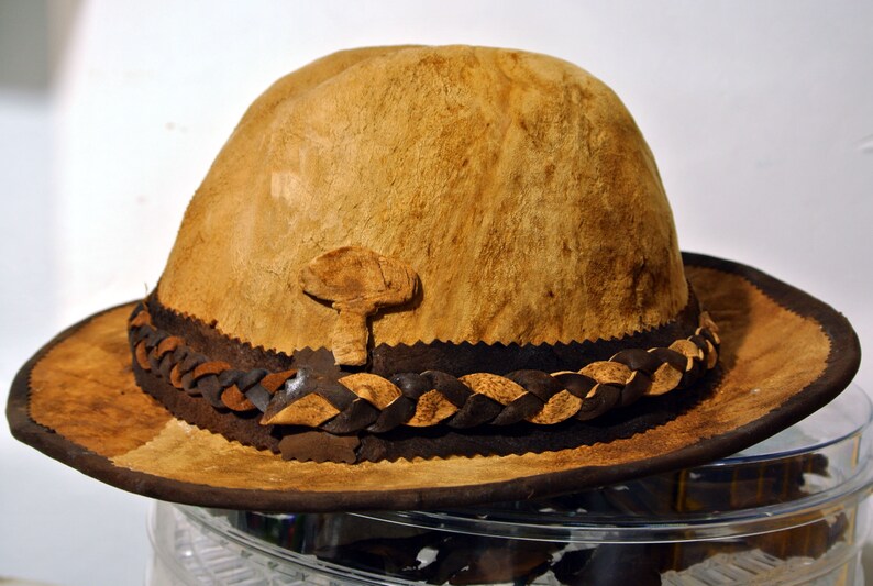 Amadou hat Mushroom-hunter P. Stamets fashion from Corund | Etsy