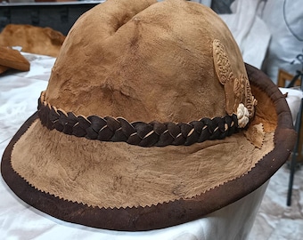 Mushroom hat Paul Stamets favorite, the original