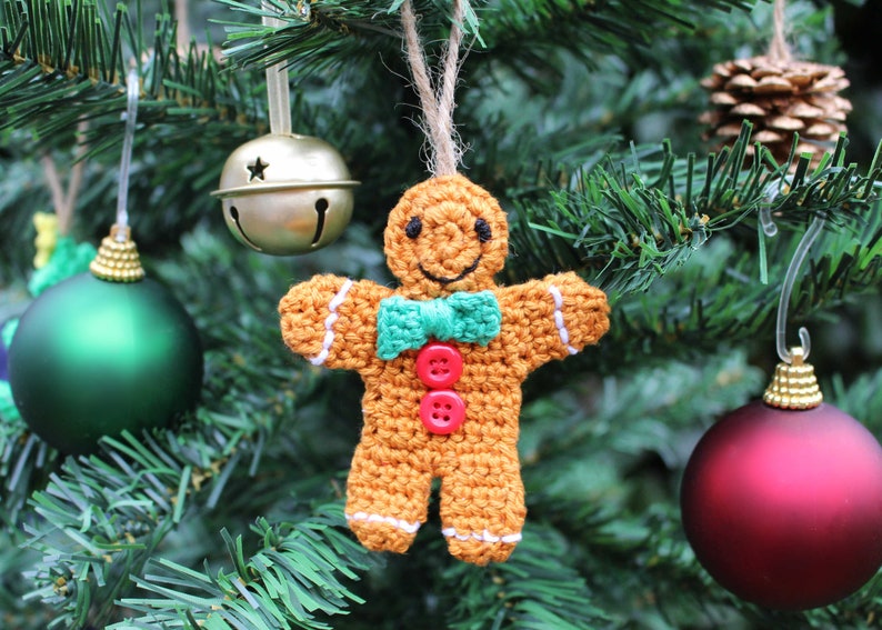 Mini Crochet Bauble Kit Gingerbread Tree Decoration, DIY Crochet Kit, Yarn & Crochet Pattern, Christmas Crochet, Crochet Stocking Filler image 4