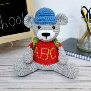 CROCHET PDF PATTERN: Back to School | Amigurumi bear, amigurumi toy, Crochet bear, fun amigurumi, school keepsake, amigurumi pattern uk