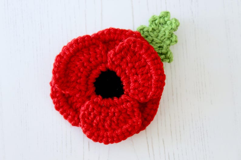 CROCHET PDF PATTERN: Crocheted Poppy | Crochet poppy pattern, remembrance poppy, crochet pattern, crochet flower, crochet poppy, poppy day