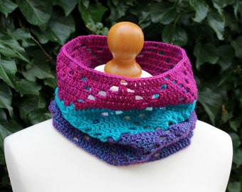 CROCHET PDF PATTERN: Fluorite Filet Cowl  | Crochet Cowl, Crochet scarf, Filet Crochet, One skein cowl, Easy Crochet Cowl, Colourful Cowl