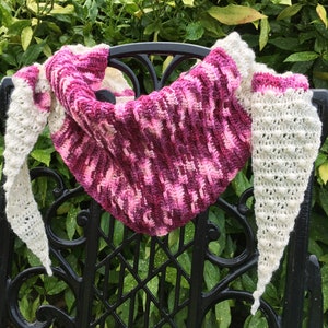 CROCHET PDF PATTERN: Mellow Mallow Scarf | Textured Crochet scarf, Crochet scarves, Triangle scarf, One skein scarf, Easy Crochet Scarf