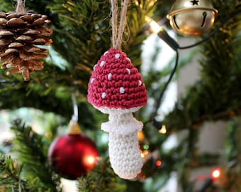 CROCHET PDF PATTERN: Xmas Mushroom Hanging Ornament | Crochet Christmas Ornament, Crochet Mushroom, Crochet Toadstool, Amigurumi Mushroom