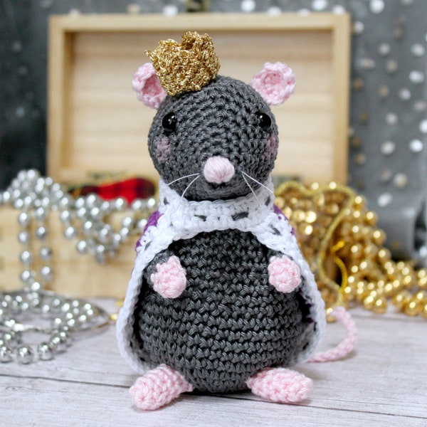 CROCHET PDF PATTERN: Reginald the Royal Rat | Amigurumi rat, Crochet rat, crochet king rat, fun amigurumi, cute crochet, toy, chinese zodiac